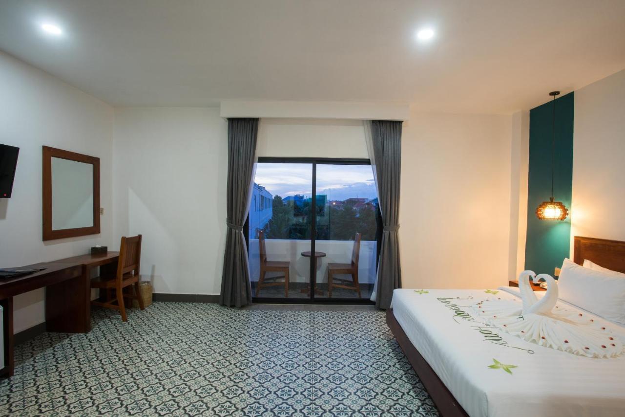 Gz Bliss D'Angkor Suites Siem Reap Bagian luar foto