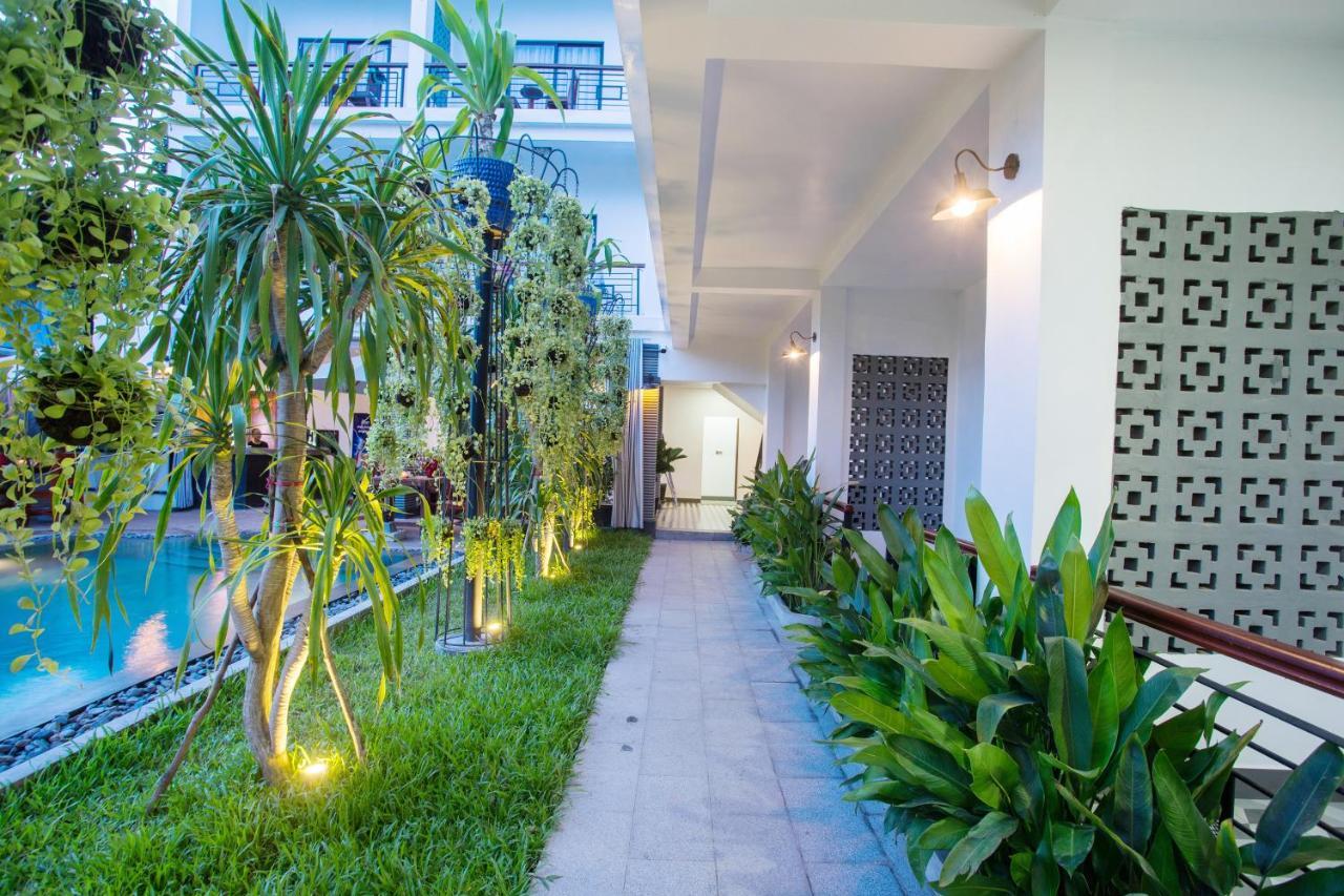 Gz Bliss D'Angkor Suites Siem Reap Bagian luar foto
