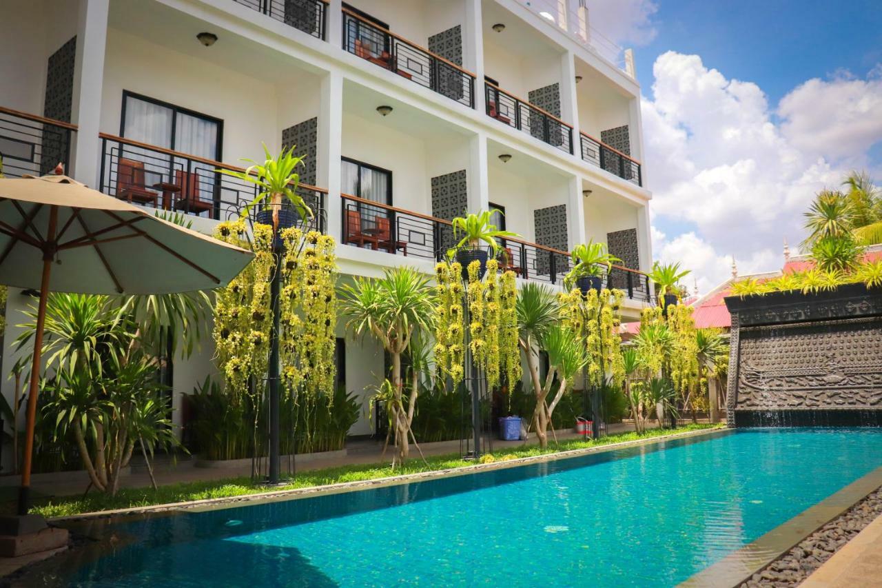 Gz Bliss D'Angkor Suites Siem Reap Bagian luar foto