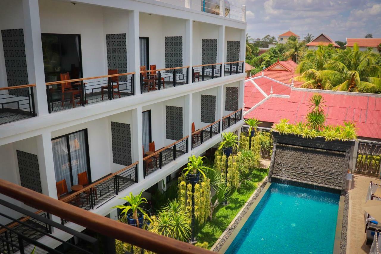 Gz Bliss D'Angkor Suites Siem Reap Bagian luar foto