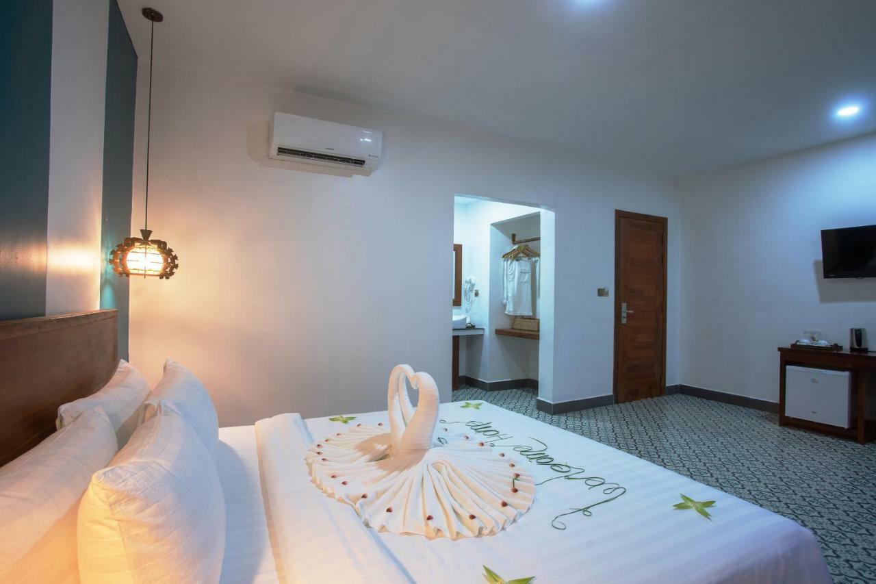 Gz Bliss D'Angkor Suites Siem Reap Bagian luar foto